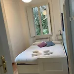 La Casa Romana Apartman *