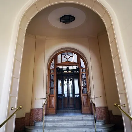 La Casa Romana *